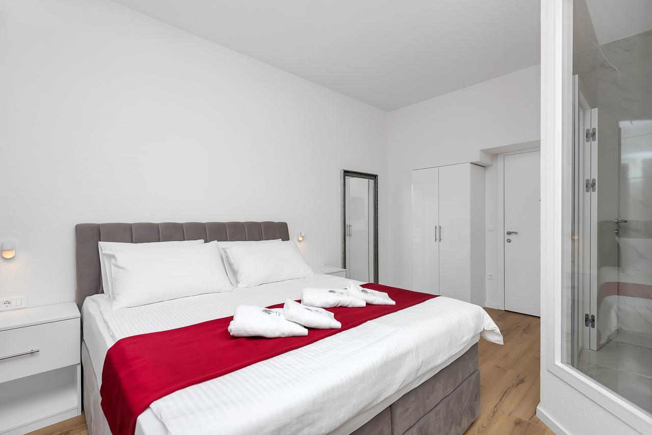 Luxury Rooms Paradise Garden Makarska Buitenkant foto