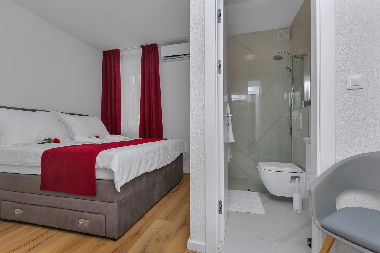 Luxury Rooms Paradise Garden Makarska Buitenkant foto